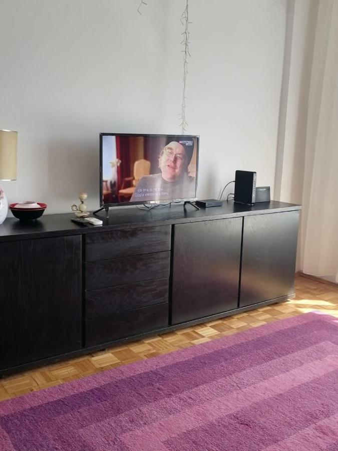 Danube Apartment Belgrado Esterno foto