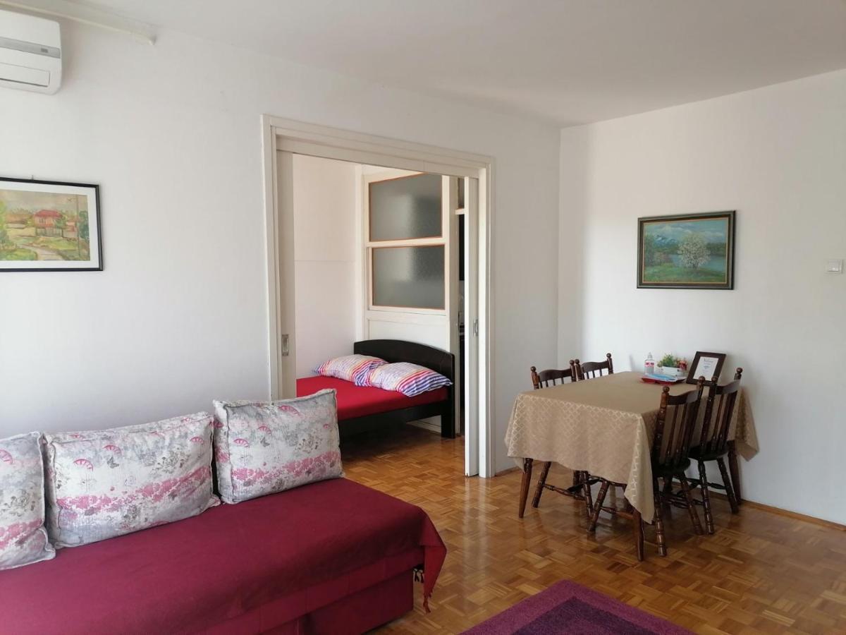 Danube Apartment Belgrado Esterno foto